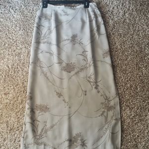 Hillard&Hanson long spring and summer Skirt
